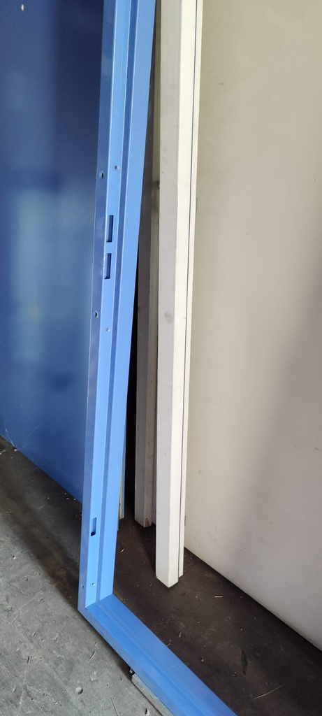 Bloc-porte metallique palier
(acoustique 45 (-1;-5) RW en dB)