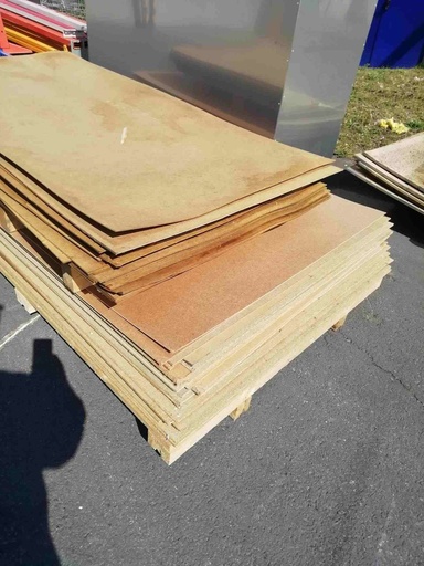 [#1269e] Panneau fibre de bois - isorel