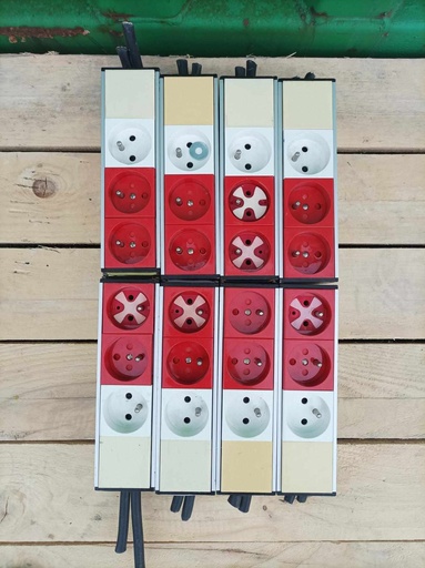 [#1156] Bloc de 3 prises clipsables goulottes