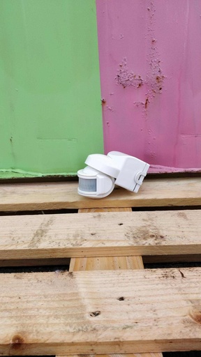 [#796] Détecteur de mouvement infrarouge 200° pour éclairage - Ref D200 (52034)