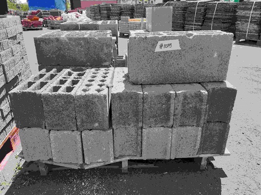 [#1056] Parpaing bloc de chainage vertical / d'angle