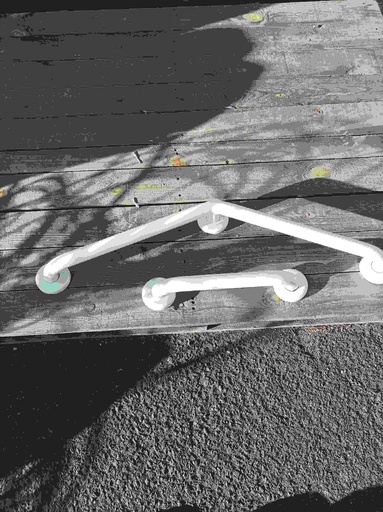 [#1278b] Barre d'appui PMR